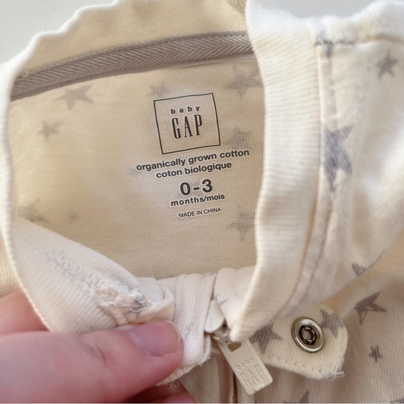 SOLD ! ! GAP Baby Organic Cotton One-piece Bundle *3 3-month EUC - Picture 2 of 6